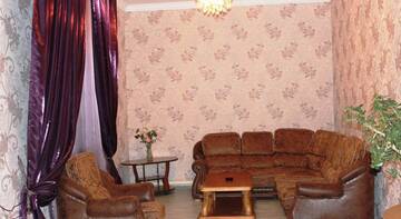 Фото номера Трехместный номер &quot;Комфорт&quot; Гостиница Guest house Komfort г. Майкоп 5