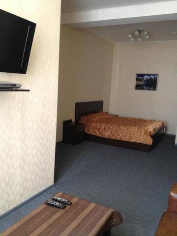 Фото номера Апартаменты с балконом Апартаменты Apartment on Chkalova г. Майкоп 3